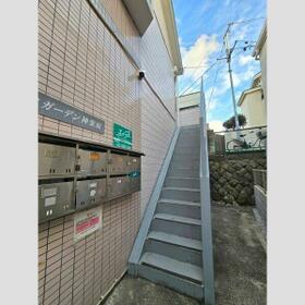 4/5 エントランス