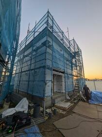 2/2 エントランス