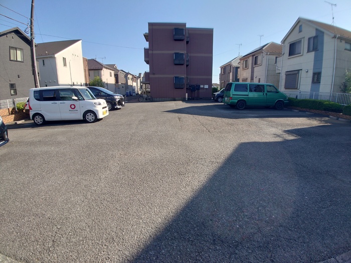 2/2 駐車場