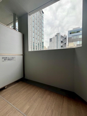 13/19 バルコニー