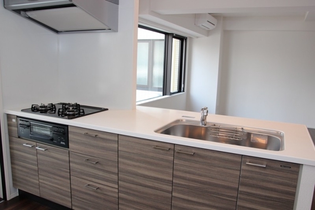 15/23 エントランス