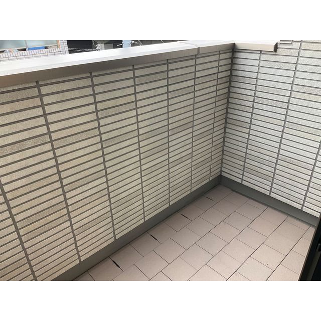 18/24 バルコニー