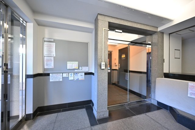 7/8 エントランス