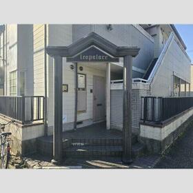 14/16 エントランス