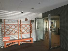 8/9 エントランス