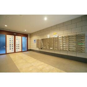 15/16 エントランス