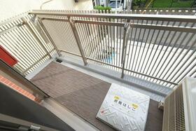 13/16 バルコニー