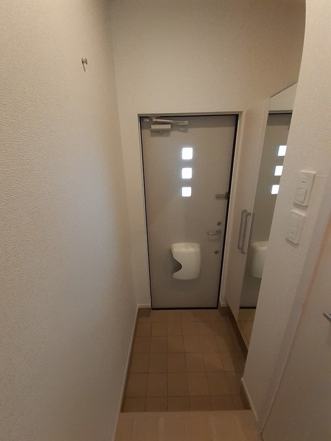 6/20 玄関