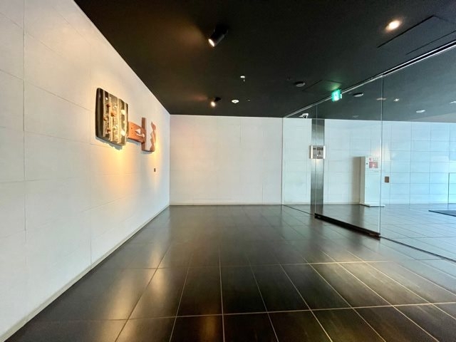 2/3 エントランス