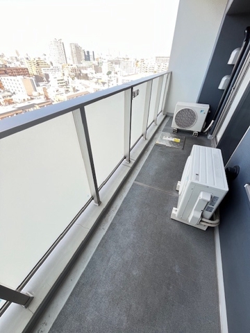 18/24 バルコニー