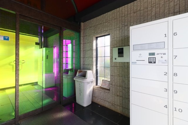 14/17 エントランス