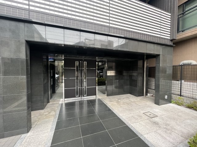 4/5 エントランス