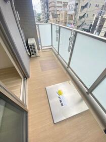 13/16 バルコニー