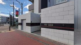 20/20 エントランス