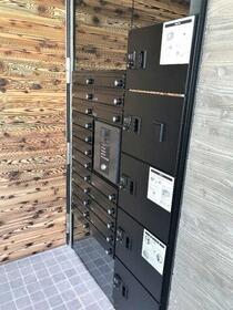 14/14 エントランス