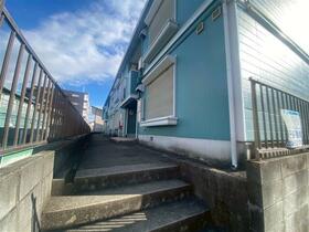 15/16 エントランス