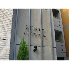 2/3 エントランス