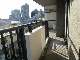 13/16 バルコニー
