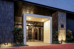 14/14 エントランス