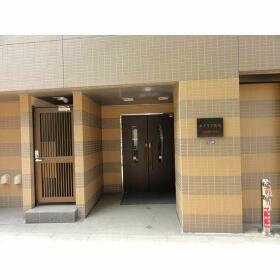 2/2 エントランス