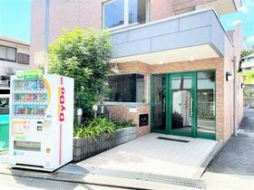 15/16 エントランス