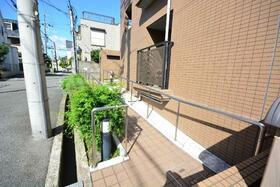 4/5 エントランス