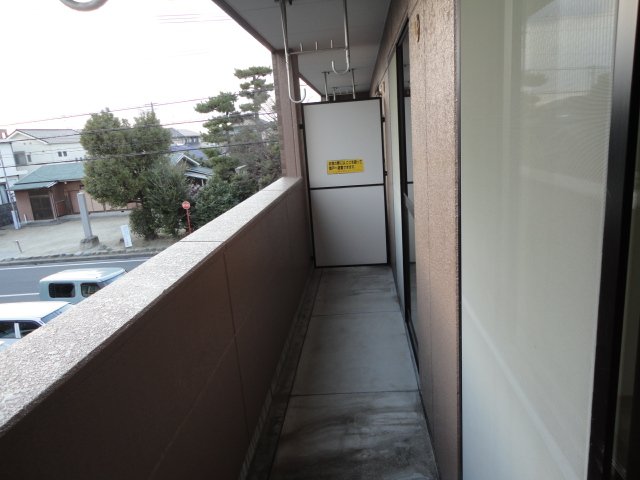 16/23 バルコニー