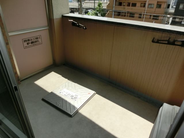 15/26 バルコニー