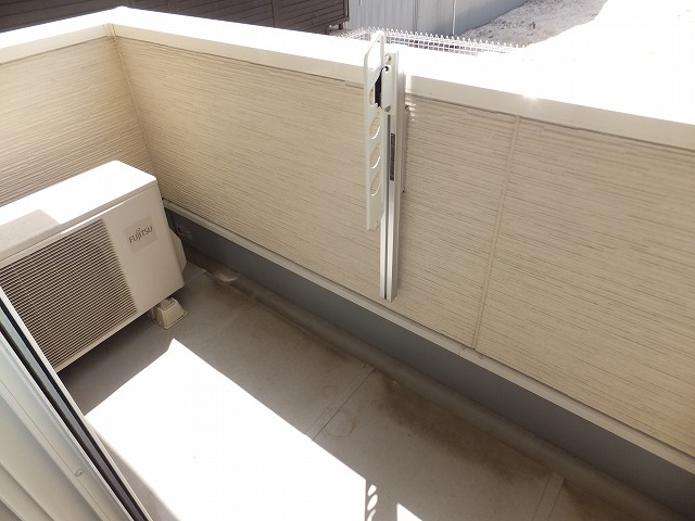 14/28 バルコニー