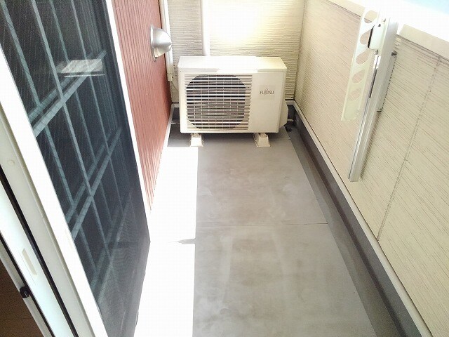 21/28 エントランス