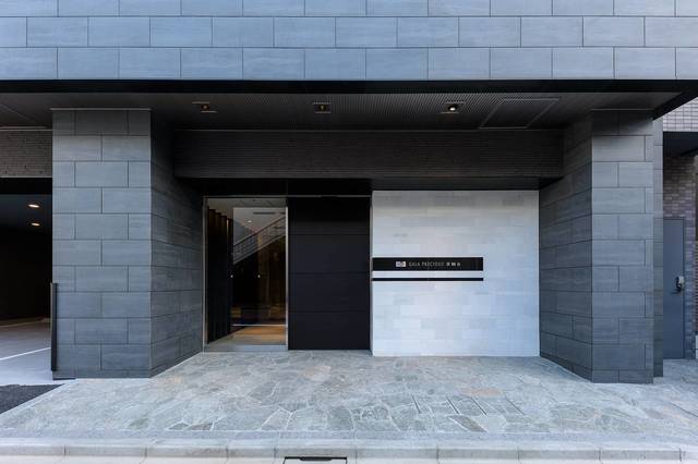 15/25 エントランス