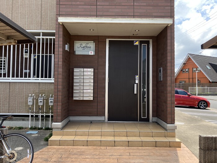 4/4 エントランス