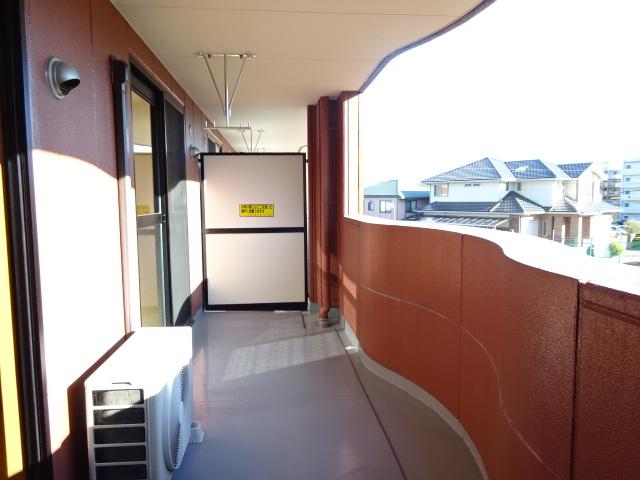 21/27 バルコニー