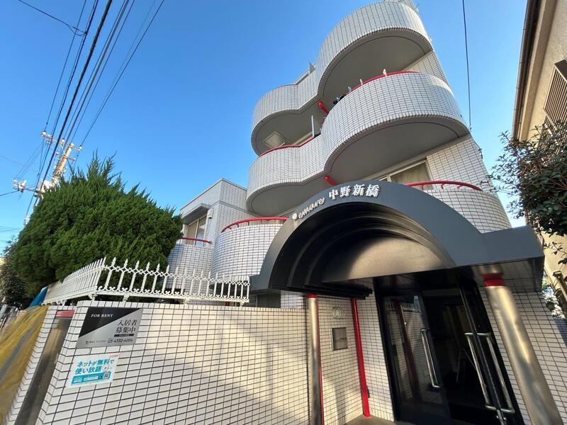 エマーレ中野新橋の外観