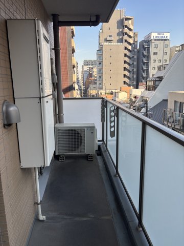 16/26 バルコニー