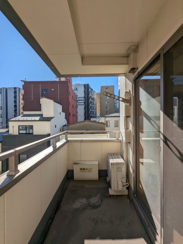 15/23 バルコニー