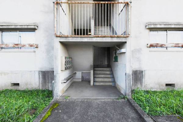 15/16 エントランス