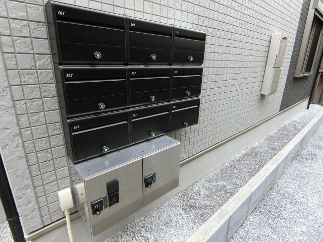 13/19 エントランス