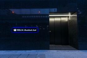 16/16 エントランス