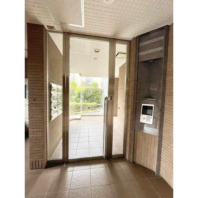 5/6 エントランス