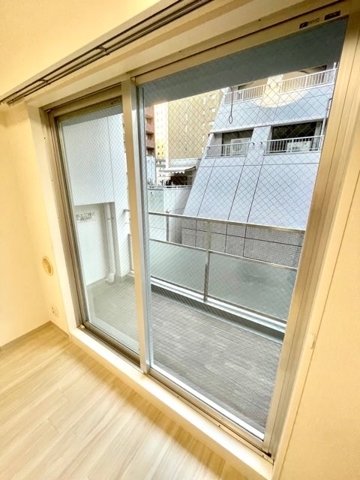 13/23 バルコニー