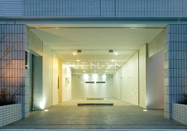 15/16 エントランス