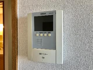 22/30 エントランス