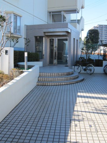 4/6 エントランス