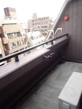 13/29 バルコニー