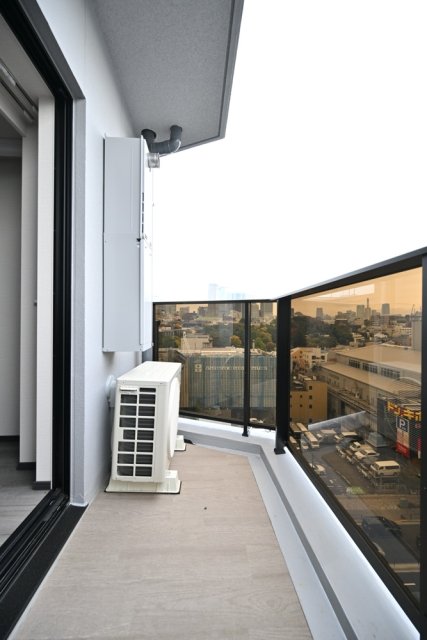 19/30 バルコニー