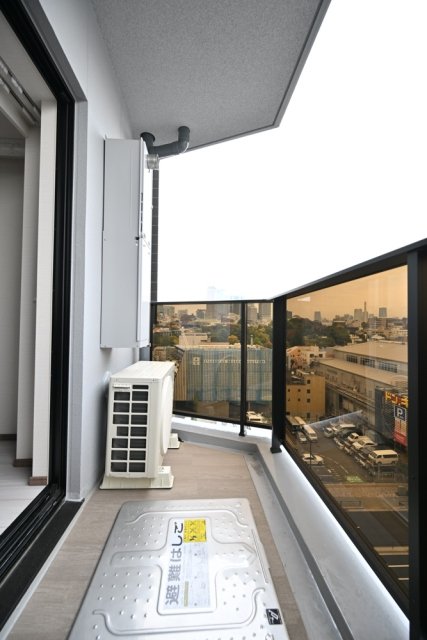 19/30 バルコニー