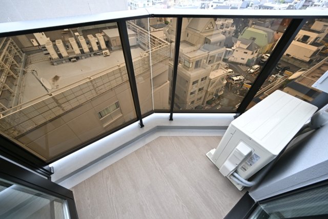 19/30 バルコニー