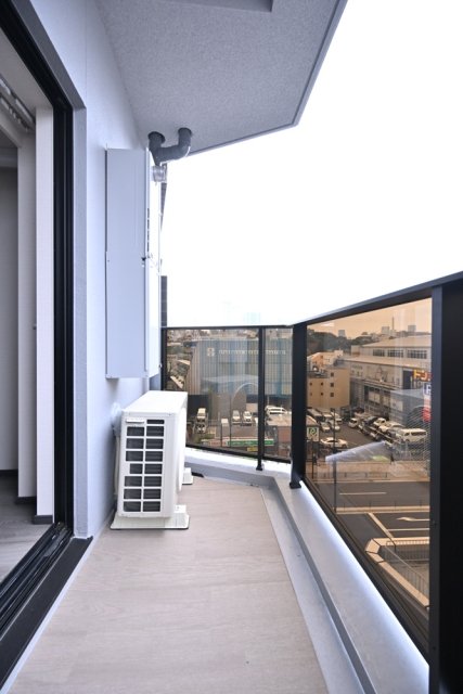 19/30 バルコニー