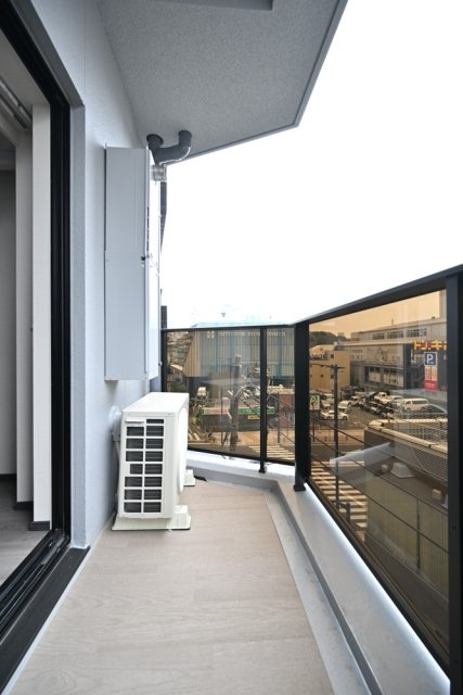 18/30 バルコニー